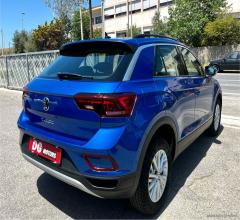 Auto - Volkswagen t-roc 2.0 tdi scr 150 cv dsg life