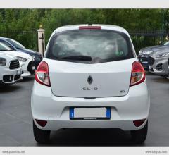 Auto - Renault clio 1.5 dci 8v 75 cv 5p.