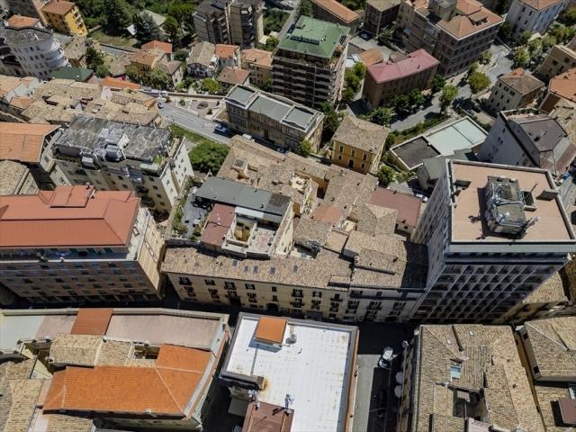 Appartamenti in Vendita - Appartamento in vendita a chieti centro storico