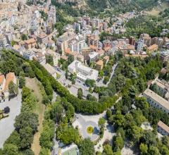 Appartamenti in Vendita - Appartamento in vendita a chieti centro