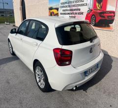 Auto - Bmw 116d 5p. business