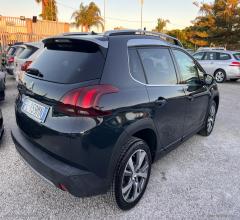 Auto - Peugeot 2008 1.6 e-hdi 100 cv s&s allure