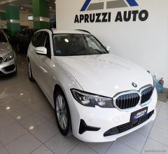 Auto - Bmw 320d touring business advantage aut.