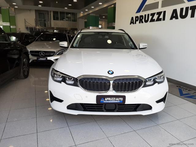 Auto - Bmw 320d touring business advantage aut.