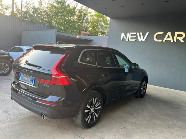 Auto - Volvo xc60 b4