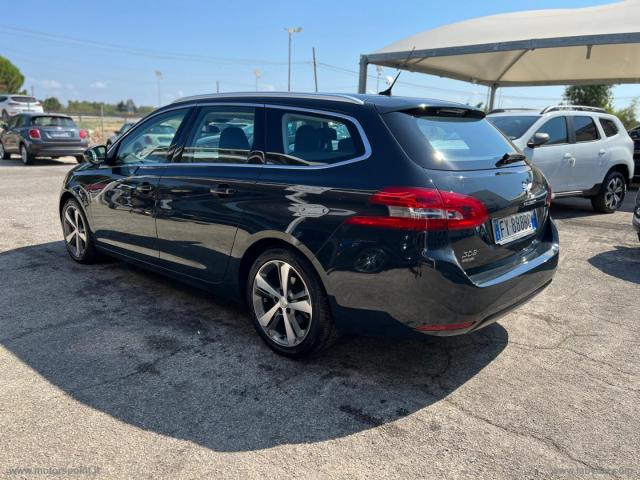 Auto - Peugeot 308 bluehdi 130 s&s sw allure