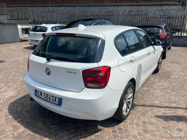 Auto - Bmw 118d 5p. unique