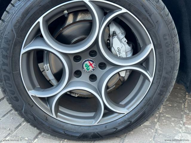 Auto - Alfa romeo stelvio 2.2 t.diesel 190cv at8 q4 b-tech