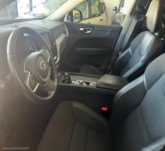 Auto - Volvo xc60 b4