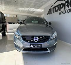 Volvo v60 cross country d3 geartr. busin. plus