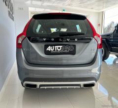 Auto - Volvo v60 cross country d3 geartr. busin. plus