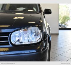 Auto - Volkswagen golf 1.4 16v 5p.