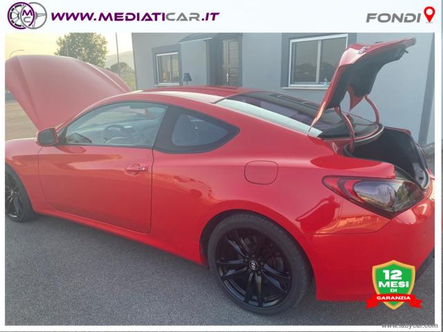 Auto - Hyundai genesis coupe 2.0 turbo sport