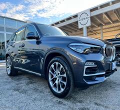 Auto - Bmw x5 xdrive30d xline