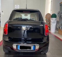 Auto - Mini mini one d countryman