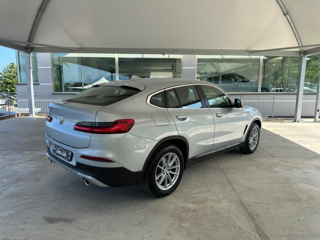 Auto - Bmw x4 xdrive20d business advantage