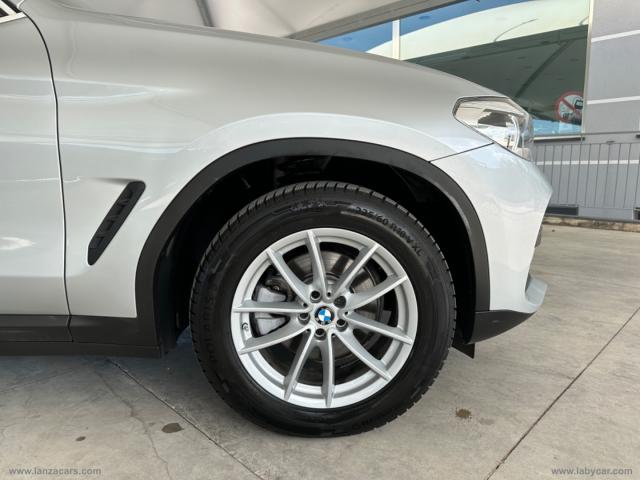 Auto - Bmw x4 xdrive20d business advantage