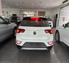 Auto - Volkswagen t-roc 2.0 tdi scr life