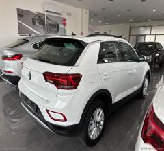 Auto - Volkswagen t-roc 2.0 tdi scr life