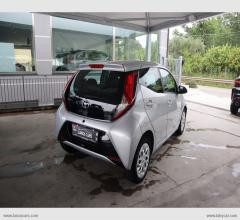 Auto - Toyota aygo connect 1.0 vvt-i 72cv 5p. x-busin.