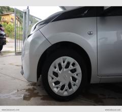 Auto - Toyota aygo connect 1.0 vvt-i 72cv 5p. x-busin.