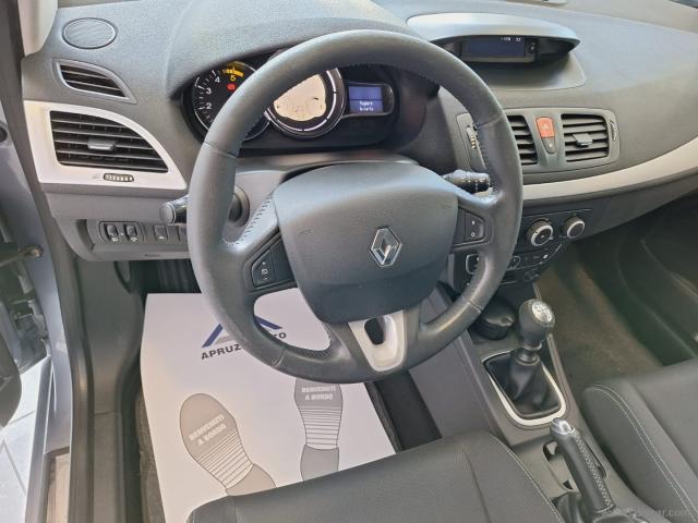 Auto - Renault mÃ©gane 1.5 dci 110 cv dynamique