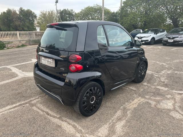 Auto - Smart fortwo 1000 52 kw mhd coupÃ© special one