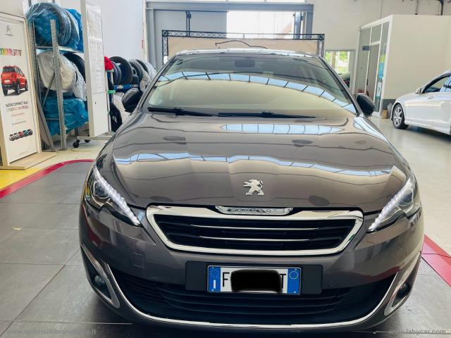 Auto - Peugeot 308 bluehdi 120 s&s allure