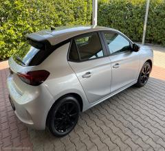 Auto - Opel corsa 1.2 edition