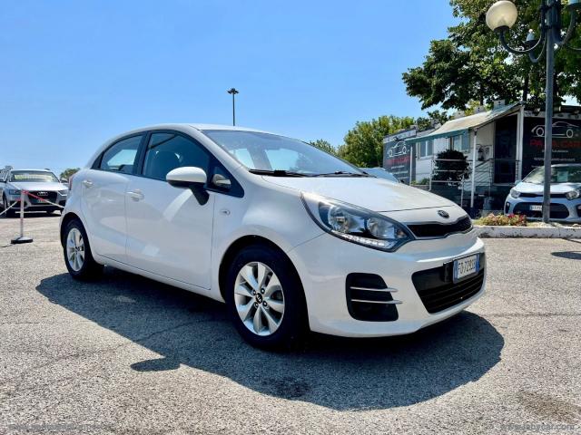 Auto - Kia rio 1.1 crdi 5p.s&s high tech