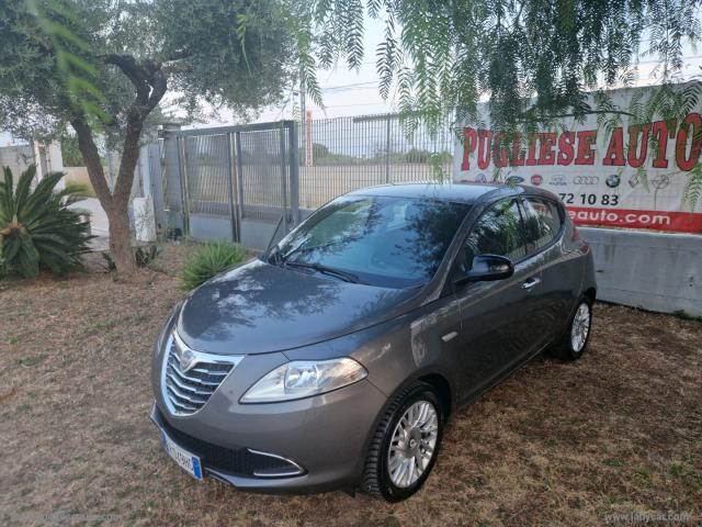 Lancia ypsilon 1.2 69 cv 5p. s&s gold