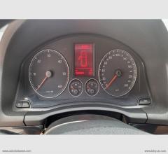 Auto - Volkswagen golf var. 2.0 tdi dpf comfortline