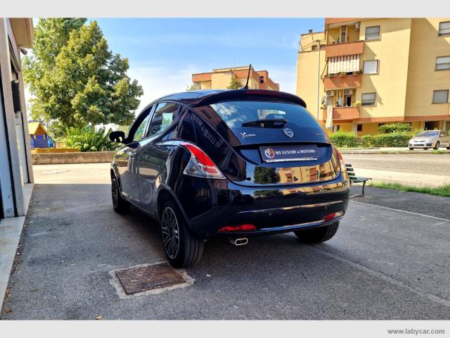 Auto - Lancia ypsilon 1.0 firefly 5p.s&s hyb. eco gold