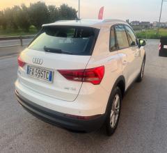 Auto - Audi q3 35 tdi s tronic business