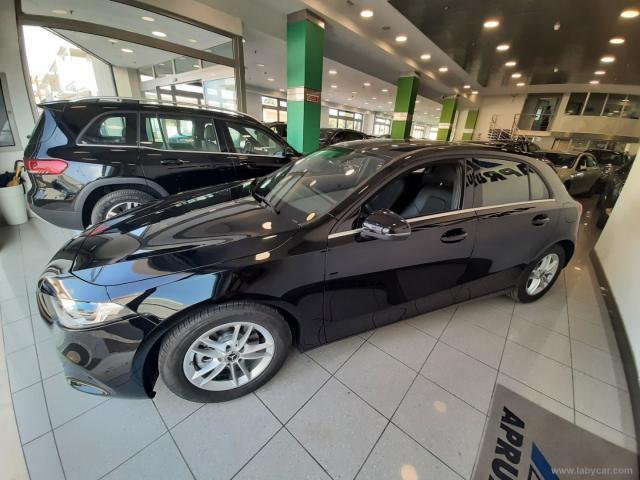 Auto - Mercedes-benz a 180 d automatic business extra