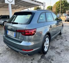 Auto - Audi a4 avant 30 tdi s tronic business