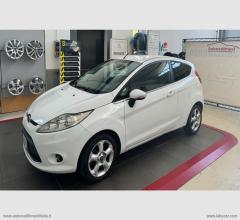 Auto - Ford fiesta 1.2 82 cv 3p. titanium