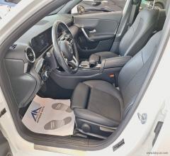 Auto - Mercedes-benz a 180 d automatic sport