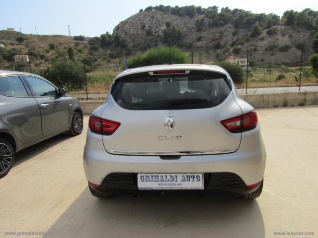 Auto - Renault clio 1.2 75 cv 5p. live