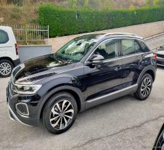 Auto - Volkswagen t-roc 1.5 tsi act style