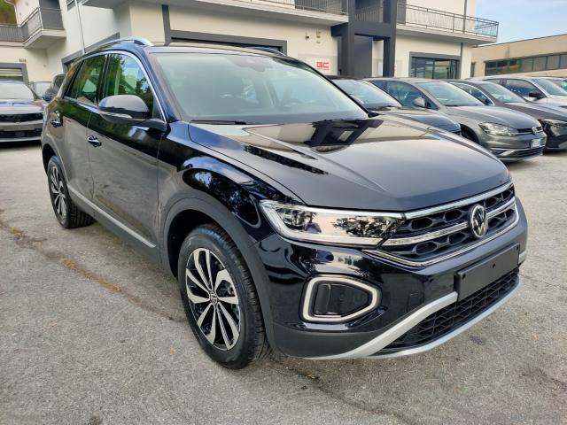 Auto - Volkswagen t-roc 1.5 tsi act style