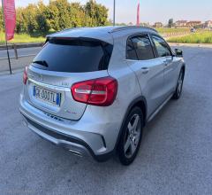 Auto - Mercedes-benz gla 200 d automatic 4matic premium