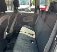 Auto - Citroen c3 picasso 1.6 hdi 90 exclusive