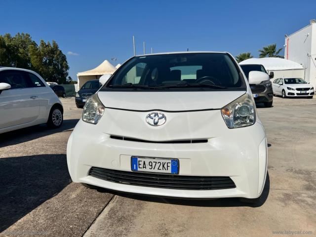 Auto - Toyota iq 1.0 multidrive versione lancio