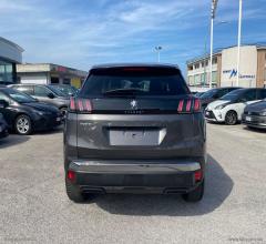 Auto - Peugeot 3008 bluehdi 130 s&s eat8 allure pack