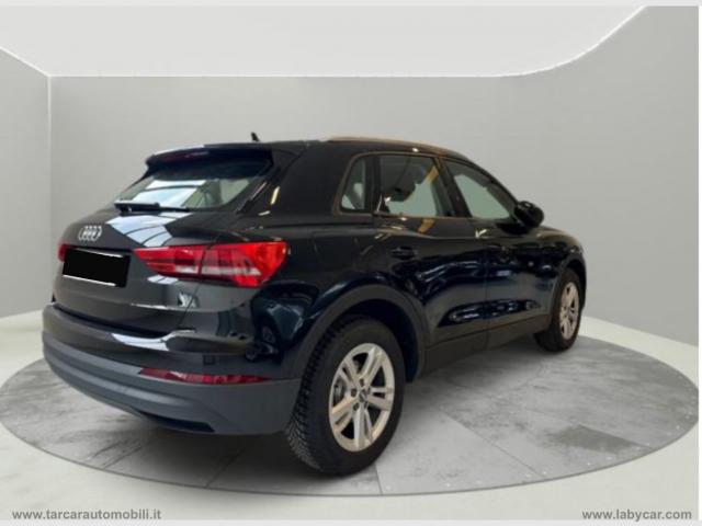 Auto - Audi q3 35 tdi s tronic business