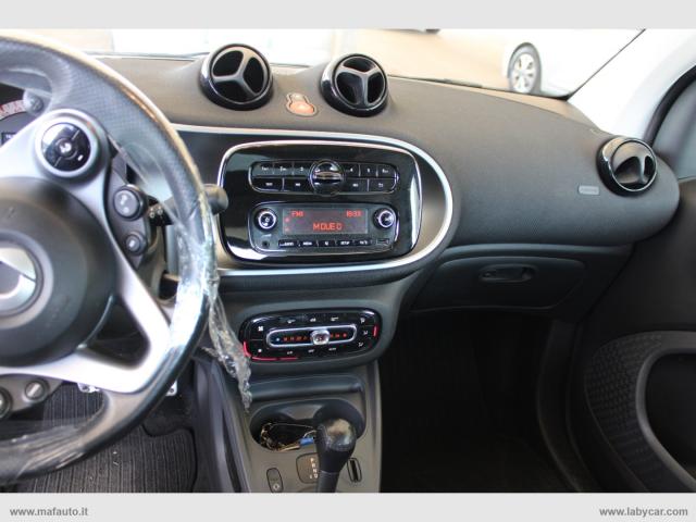 Auto - Smart fortwo 70 1.0 twinamic super passion