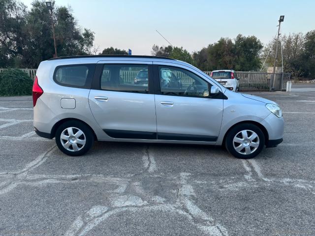 Auto - Dacia lodgy 1.5 dci 8v 110 cv 5 posti laurÃ©ate