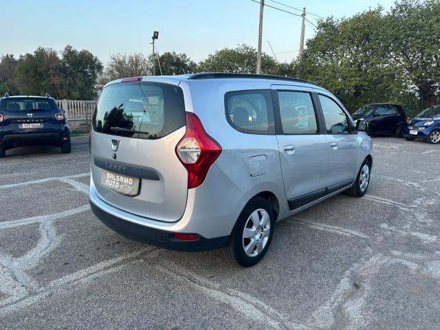 Auto - Dacia lodgy 1.5 dci 8v 110 cv 5 posti laurÃ©ate