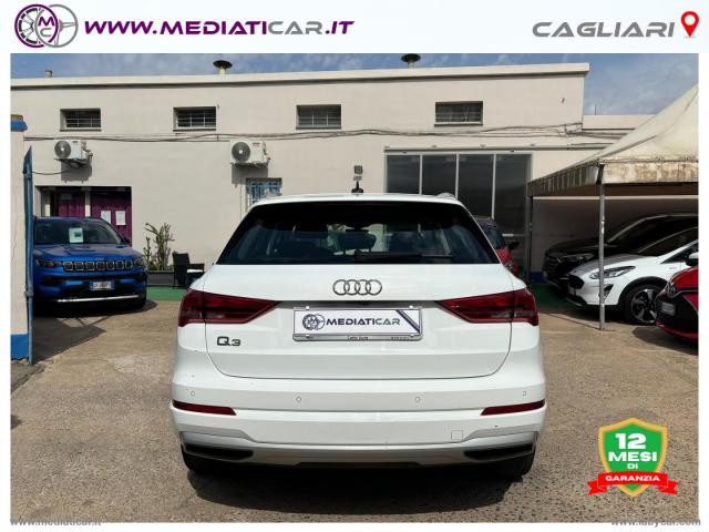 Auto - Audi q3 35 tfsi business advanced